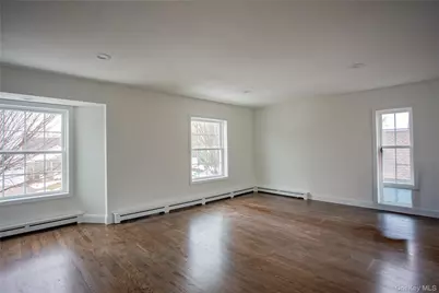 451 E Pine Street #upper, Long Beach, NY 11561 - Photo 9