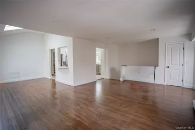 451 E Pine Street #upper, Long Beach, NY 11561 - Photo 11