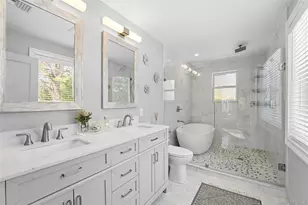 11 Huckleberry Ln E, Hampton Bays, NY 11946 - Photo 5