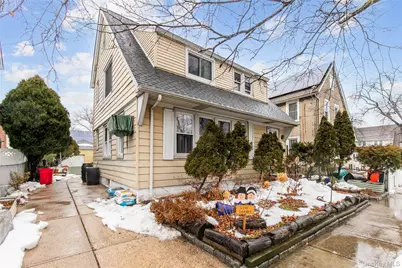 52 Park Avenue, Williston Park, NY 11596 - Photo 3