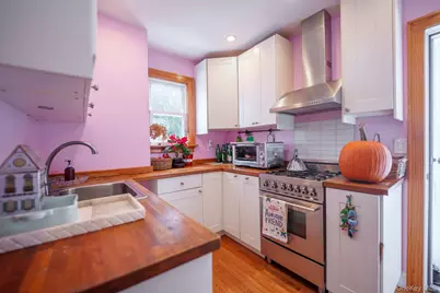 52 Park Avenue, Williston Park, NY 11596 - Photo 9