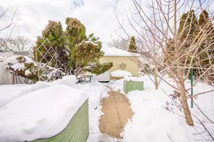 52 Park Ave, Williston Park, NY 11596 - Photo 27