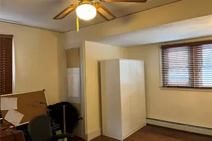 52 Park Ave, Williston Park, NY 11596 - Photo 9