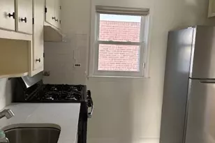 106 Bregman Ave, New Hyde Park, NY 11040 - Photo 5