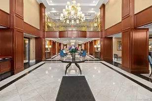 1000 Royal Ct, North Hills, NY 11040 - Photo 23