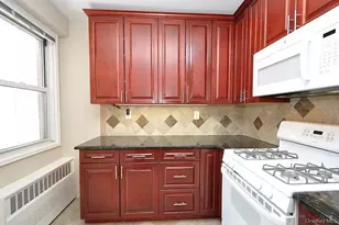 260 Garth Rd, Scarsdale, NY 10583 - Photo 17