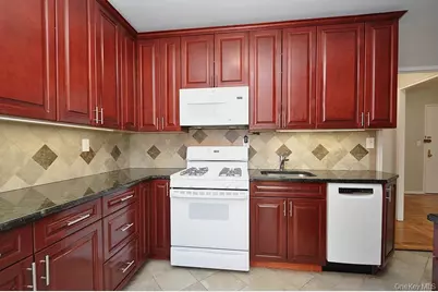 260 Garth Road #4G5, Scarsdale, NY 10583 - Photo 15