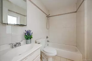 227 Doughty Blvd, Inwood, NY 11096 - Photo 29