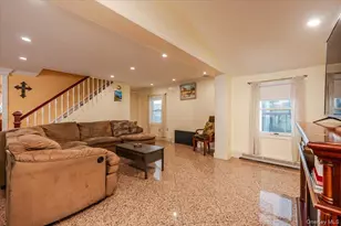 227 Doughty Blvd, Inwood, NY 11096 - Photo 3