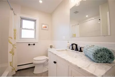 650 Bryant Street, East Meadow, NY 11554 - Photo 19