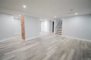 650 Bryant St, East Meadow, NY 11554 - Photo 29