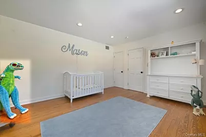 5 Glenwood Lane, East Hills, NY 11577 - Photo 17