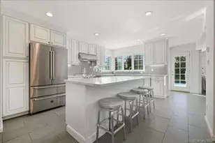 5 Glenwood Ln, East Hills, NY 11577 - Photo 9