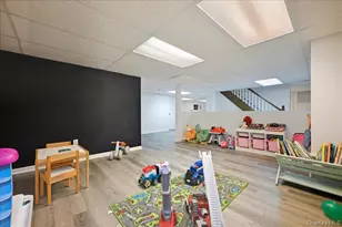 5 Glenwood Ln, East Hills, NY 11577 - Photo 25