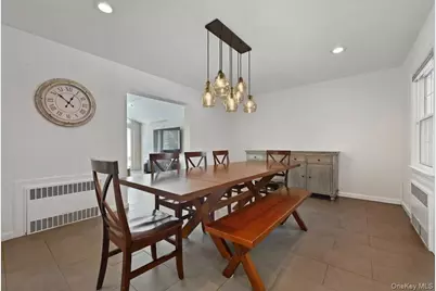 5 Glenwood Lane, East Hills, NY 11577 - Photo 7