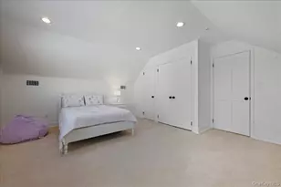 5 Glenwood Ln, East Hills, NY 11577 - Photo 19