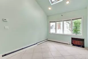 4 Cheshire Rd, Bethpage, NY 11714 - Photo 29