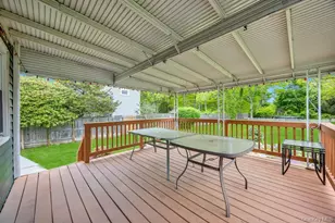 60 Colonial St, East Northport, NY 11731 - Photo 33
