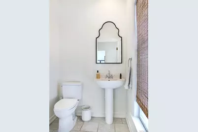 70 S Country Road, Bellport, NY 11713 - Photo 15