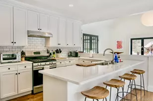 70 S Country Rd, Bellport, NY 11713 - Photo 13