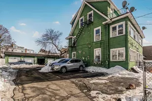 227 S 3rd Ave, Mount Vernon, NY 10550 - Photo 9