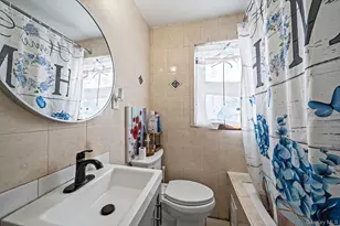 44 Nassau Pkwy, Hempstead, NY 11550 - Photo 13