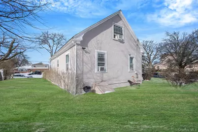 44 Nassau Parkway, Hempstead, NY 11550 - Photo 5