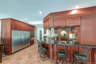 22 Redwood Dr, Great River, NY 11739 - Photo 17