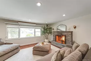 22 Redwood Dr, Great River, NY 11739 - Photo 9