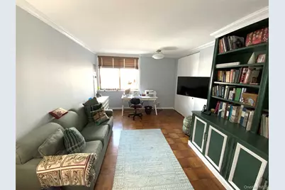 27110 Grand Central Parkway #12H, Floral Park, NY 11005 - Photo 15