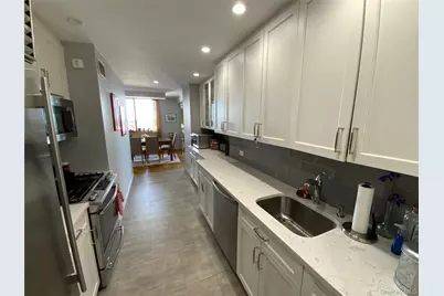 27110 Grand Central Parkway #12H, Floral Park, NY 11005 - Photo 11