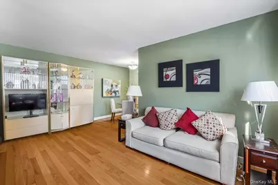 15-28 160th Street #6-29, Whitestone, NY 11357 - Photo 3