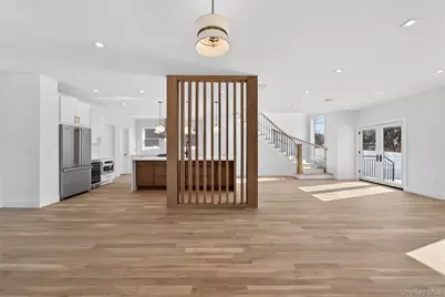 286 Dorchester Road, Garden City South, NY 11530 - Photo 11