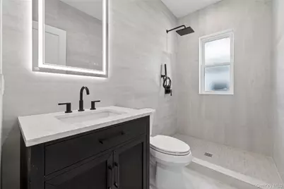 286 Dorchester Road, Garden City South, NY 11530 - Photo 23