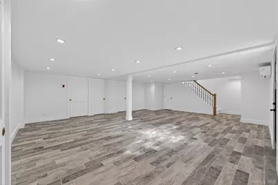 286 Dorchester Road, Garden City South, NY 11530 - Photo 47