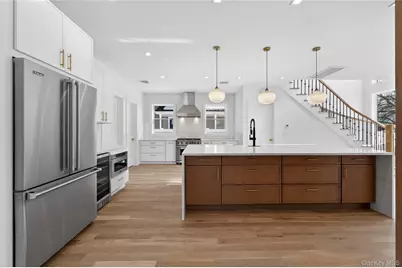 286 Dorchester Road, Garden City South, NY 11530 - Photo 21