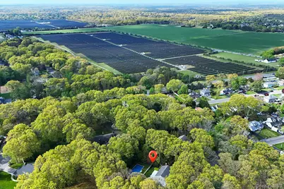 4 Chambord Court, Shoreham, NY 11786 - Photo 15