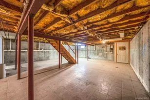 4 Chambord Ct, Shoreham, NY 11786 - Photo 45