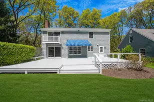 4 Chambord Ct, Shoreham, NY 11786 - Photo 9