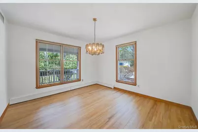 4 Chambord Court, Shoreham, NY 11786 - Photo 33