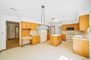 4 Chambord Ct, Shoreham, NY 11786 - Photo 25