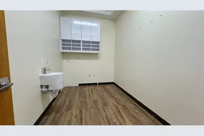 131-07 40th Street, Flushing, NY 11354 - Photo 13