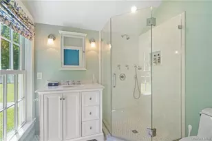 99 Cantitoe St, Katonah, NY 10536 - Photo 23