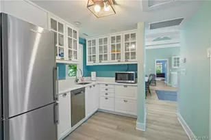 99 Cantitoe St, Katonah, NY 10536 - Photo 21