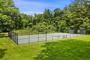 99 Cantitoe St, Katonah, NY 10536 - Photo 25
