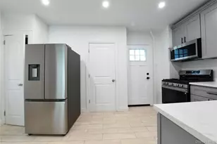 188-11 104th Ave, Saint Albans, NY 11412 - Photo 5