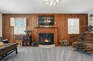 6 Beverly Pkwy, Freeport, NY 11520 - Photo 5