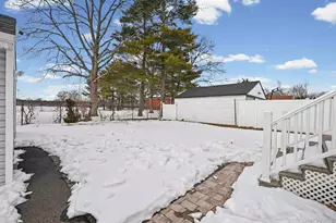 99 Kuhl Ave, Hicksville, NY 11801 - Photo 5