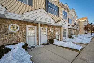 479 Spring Drive, East Meadow, NY 11554 - Photo 3