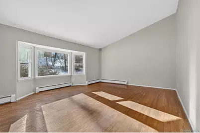 32 Amy Todt Drive, Monroe, NY 10950 - Photo 9